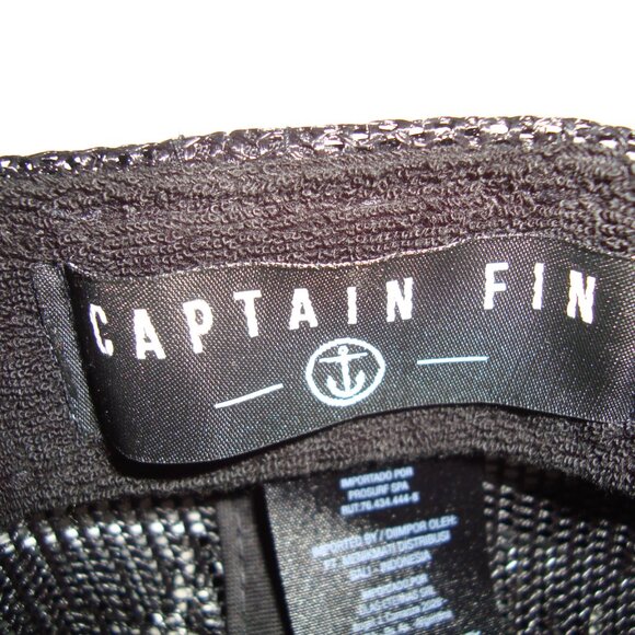NEW Surfers Suck Captain Fin Trucker Mesh Adjustable Snapback Hat Cap - Picture 5 of 7